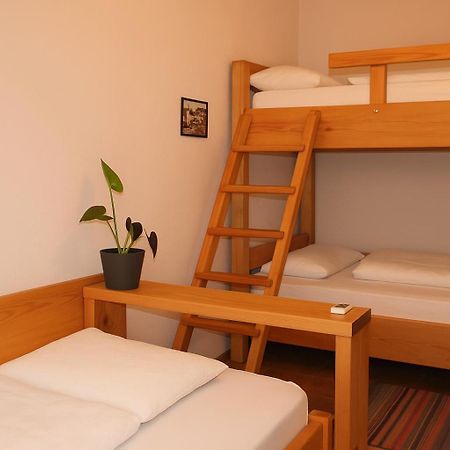 Cozy Big Apartment With Balcony Tiranë Eksteriør bilde