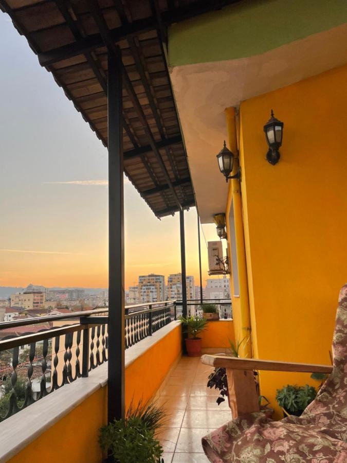 Cozy Big Apartment With Balcony Tiranë Eksteriør bilde