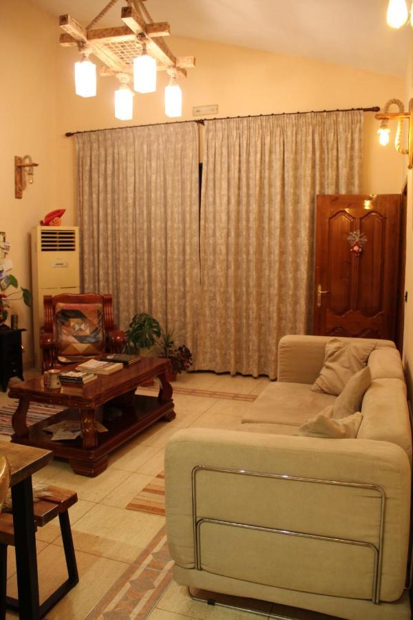 Cozy Big Apartment With Balcony Tiranë Eksteriør bilde