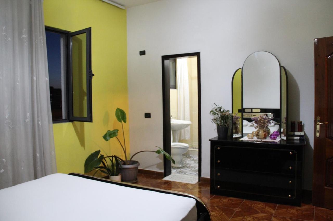 Cozy Big Apartment With Balcony Tiranë Eksteriør bilde