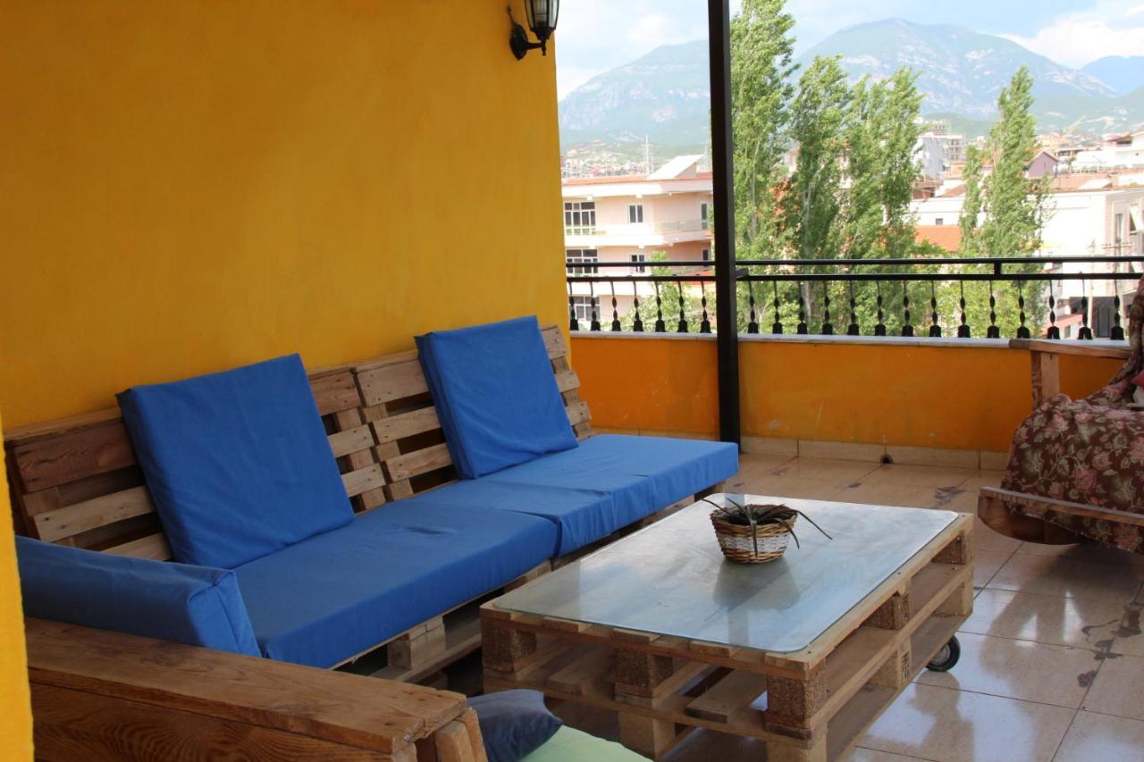 Cozy Big Apartment With Balcony Tiranë Eksteriør bilde