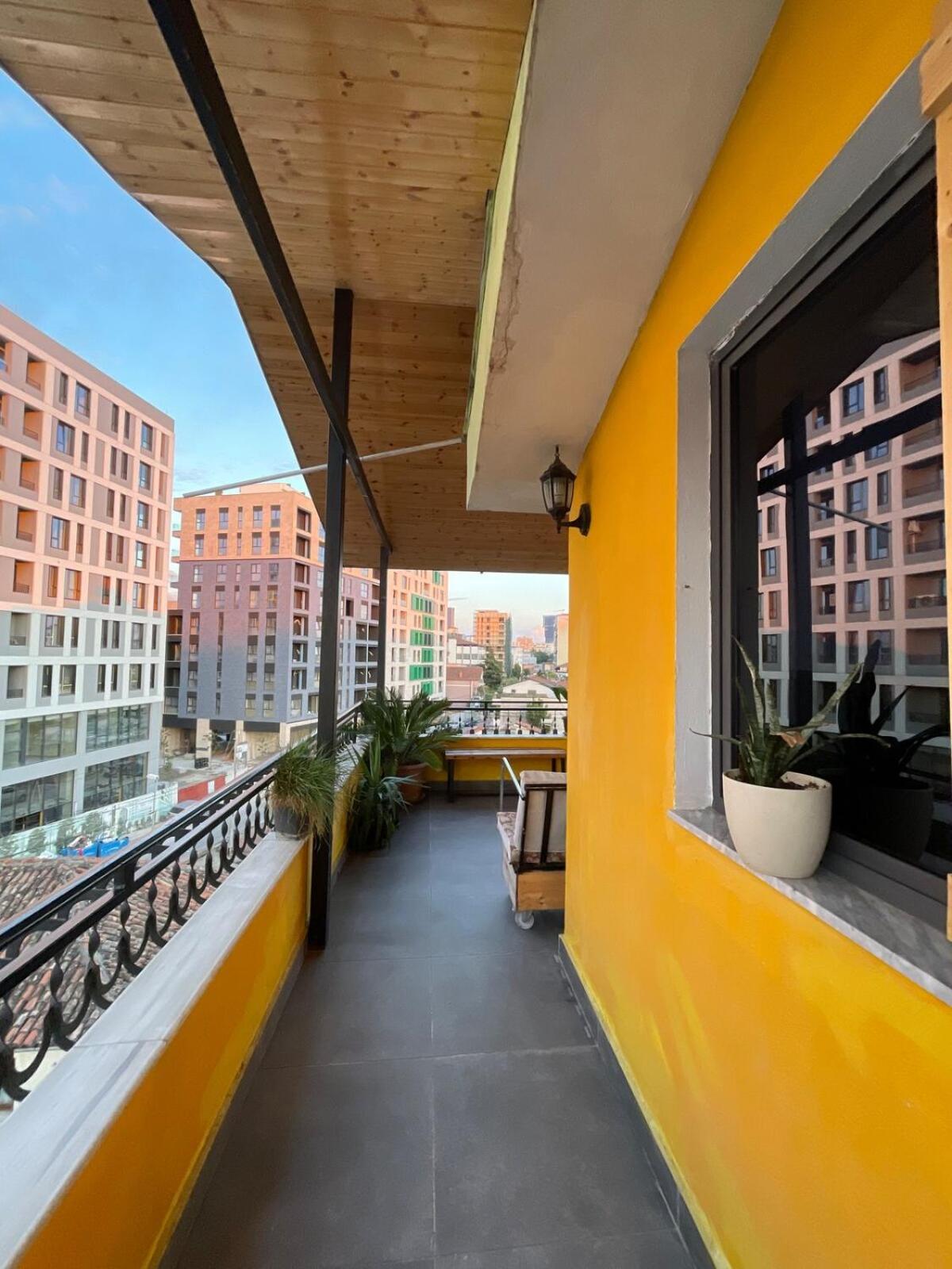 Cozy Big Apartment With Balcony Tiranë Eksteriør bilde