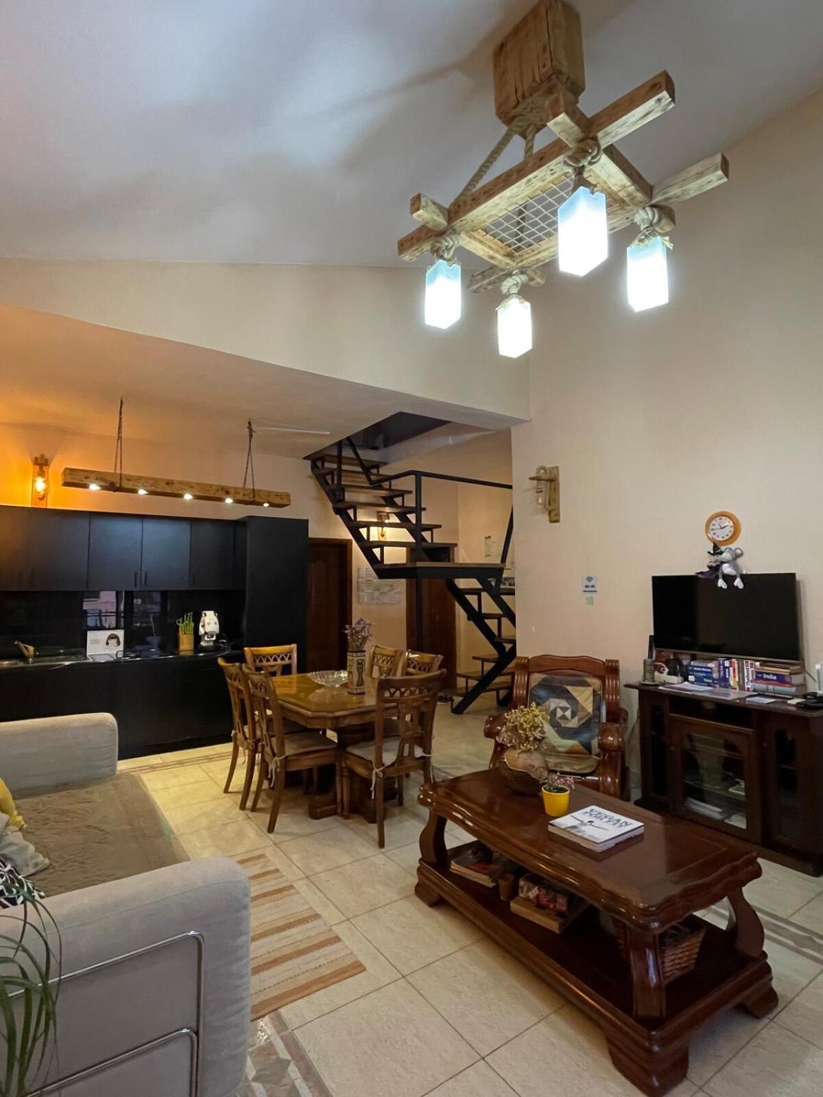 Cozy Big Apartment With Balcony Tiranë Eksteriør bilde